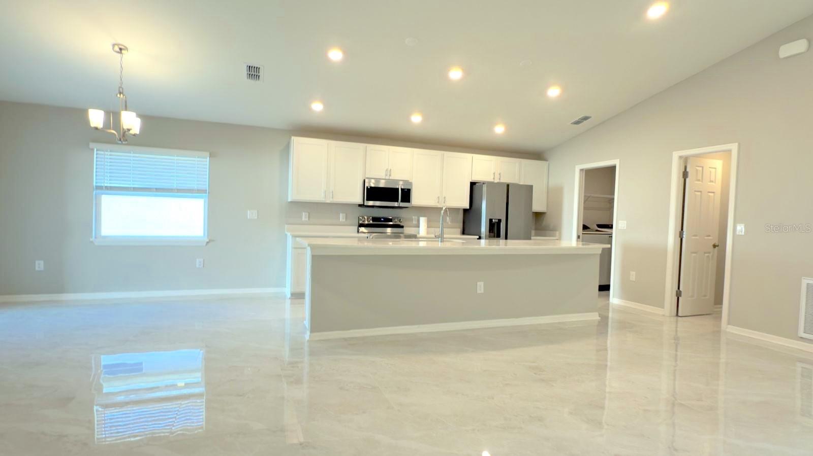 Image 2 of 18 For 1551 Eucalyptus Way