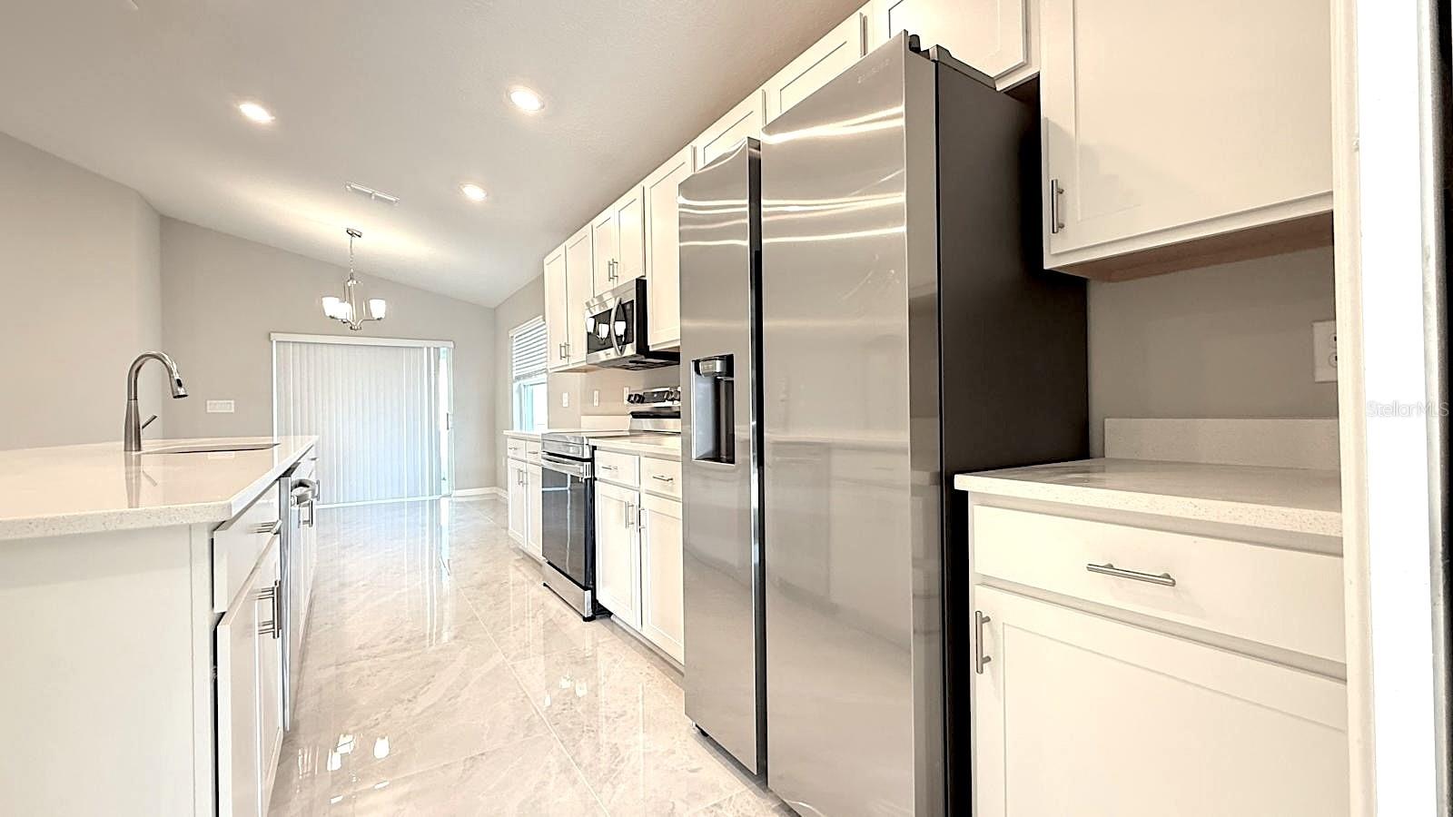 Image 4 of 18 For 1551 Eucalyptus Way