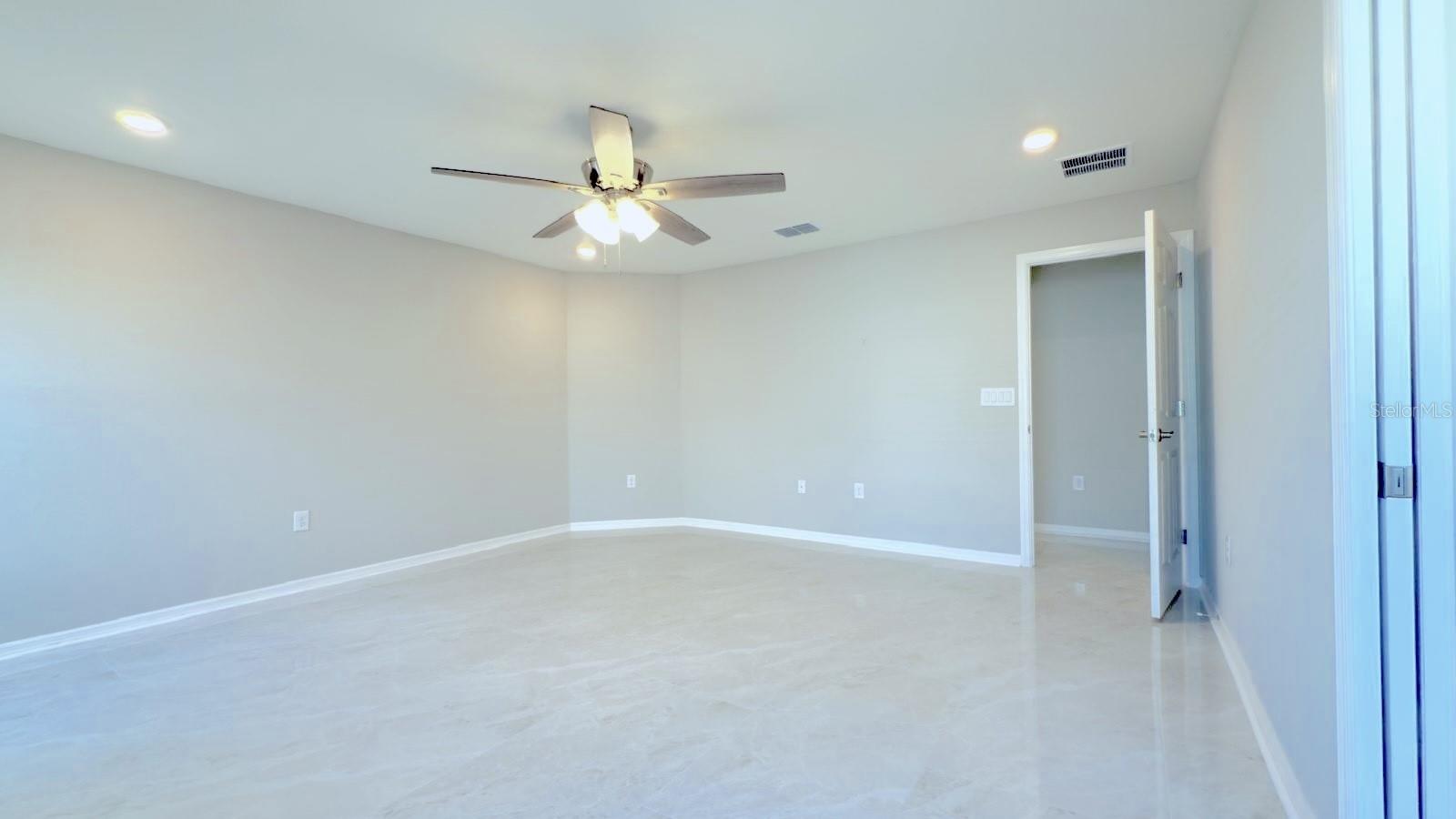 Image 6 of 18 For 1551 Eucalyptus Way