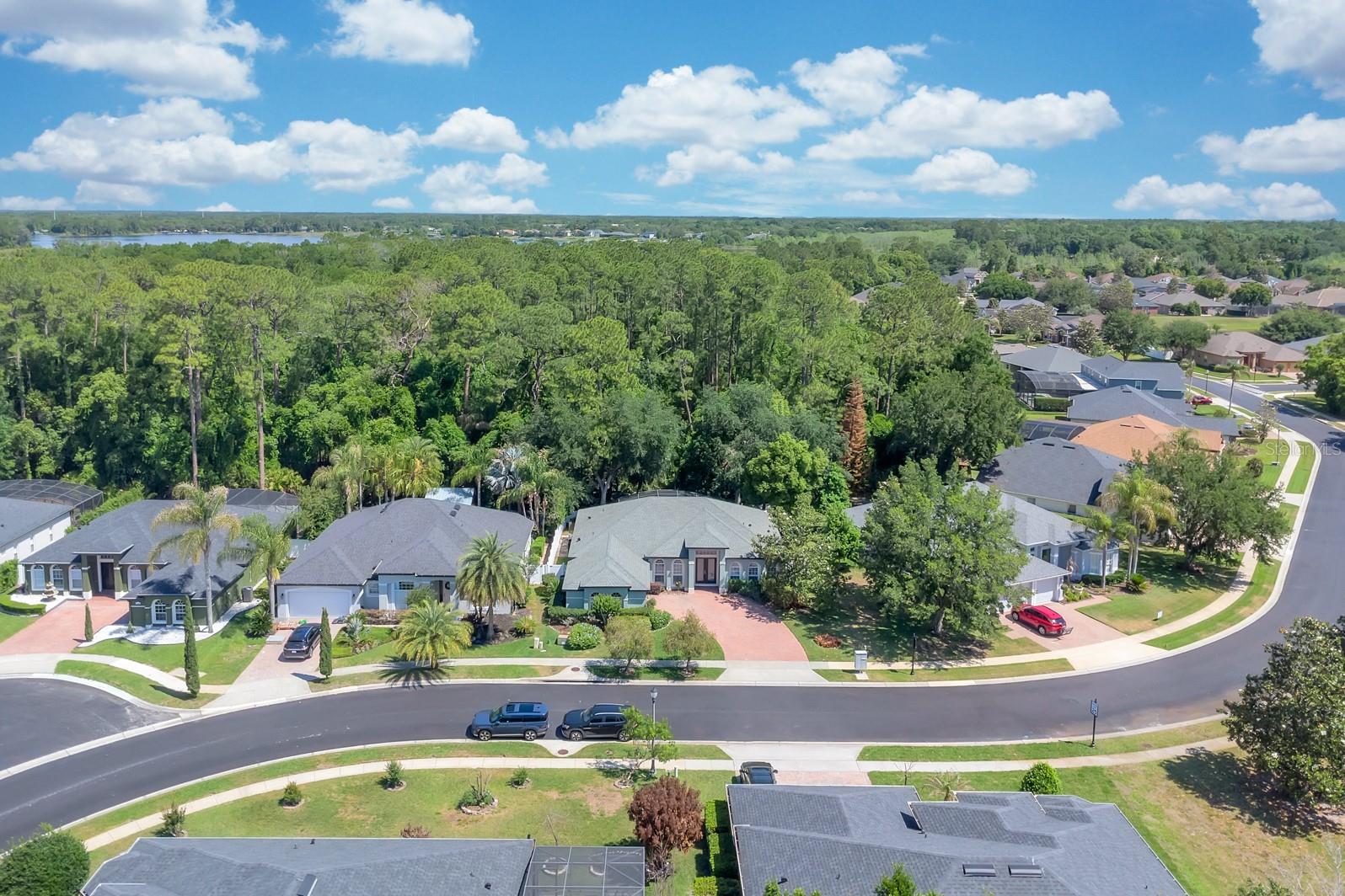 Image 3 of 39 For 2336 Northumbria Drive