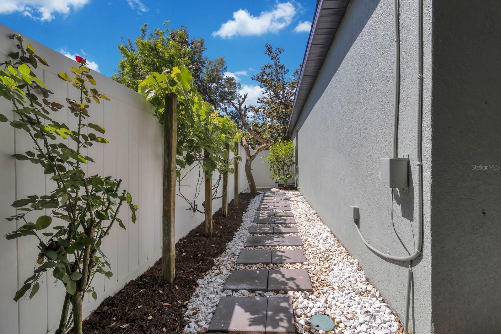 Image 37 of 39 For 2336 Northumbria Drive