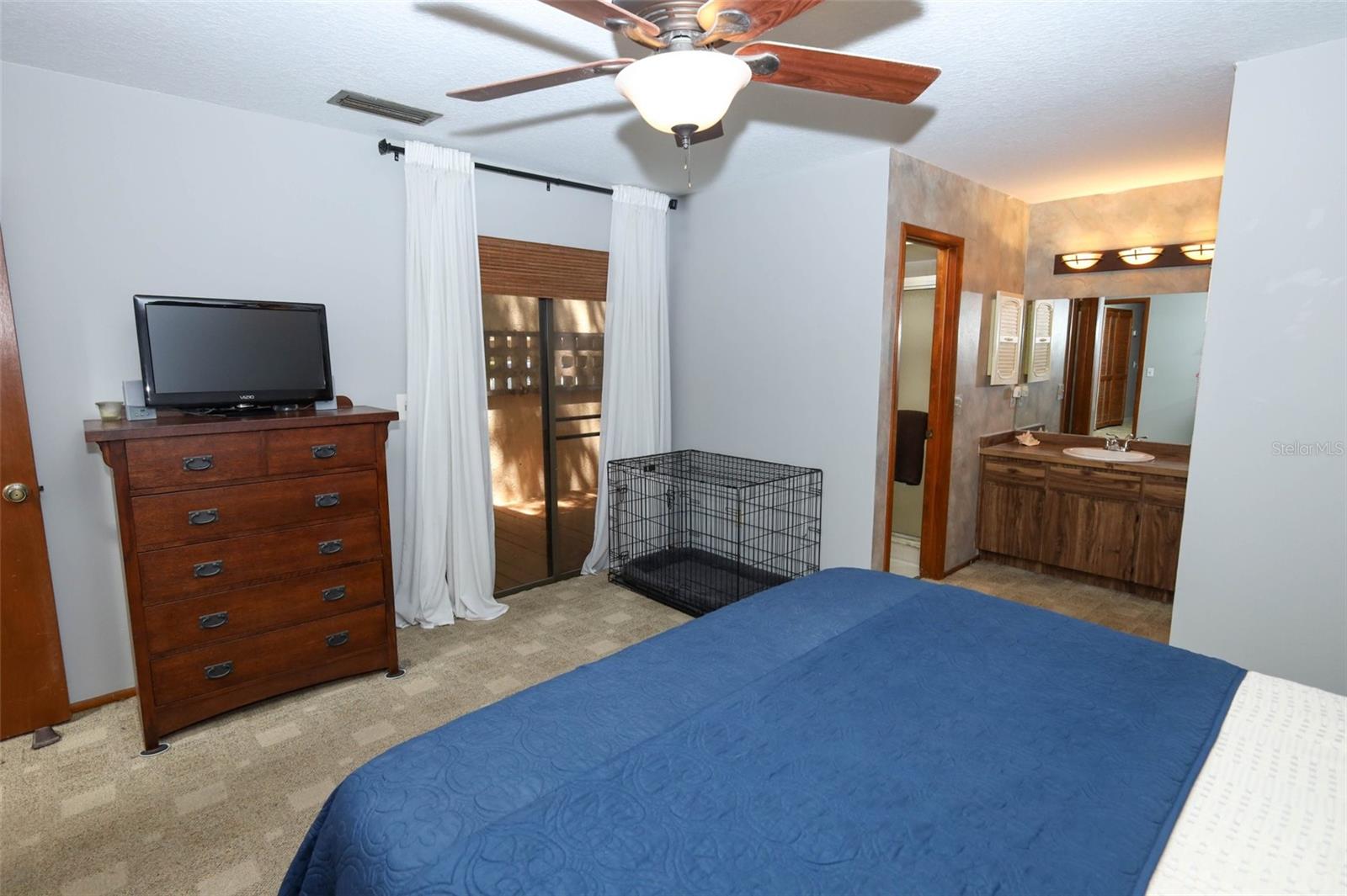 Image 19 of 42 For 240 Spring Wind Way