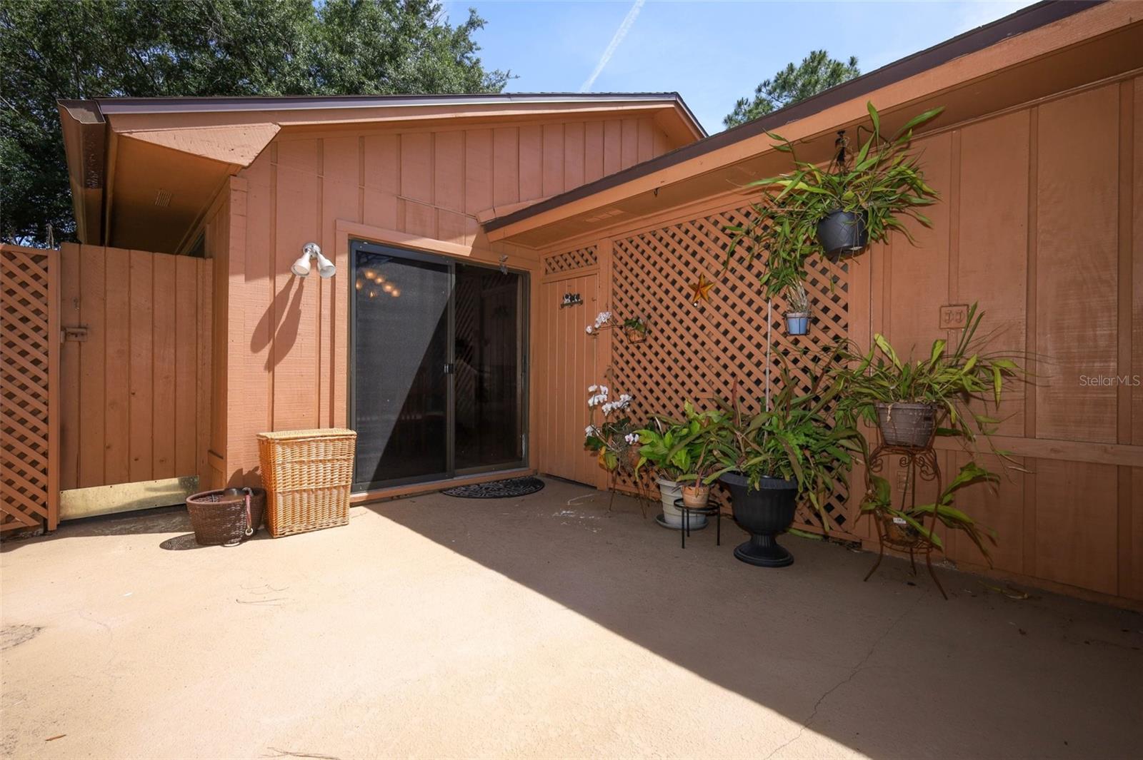 Image 33 of 42 For 240 Spring Wind Way