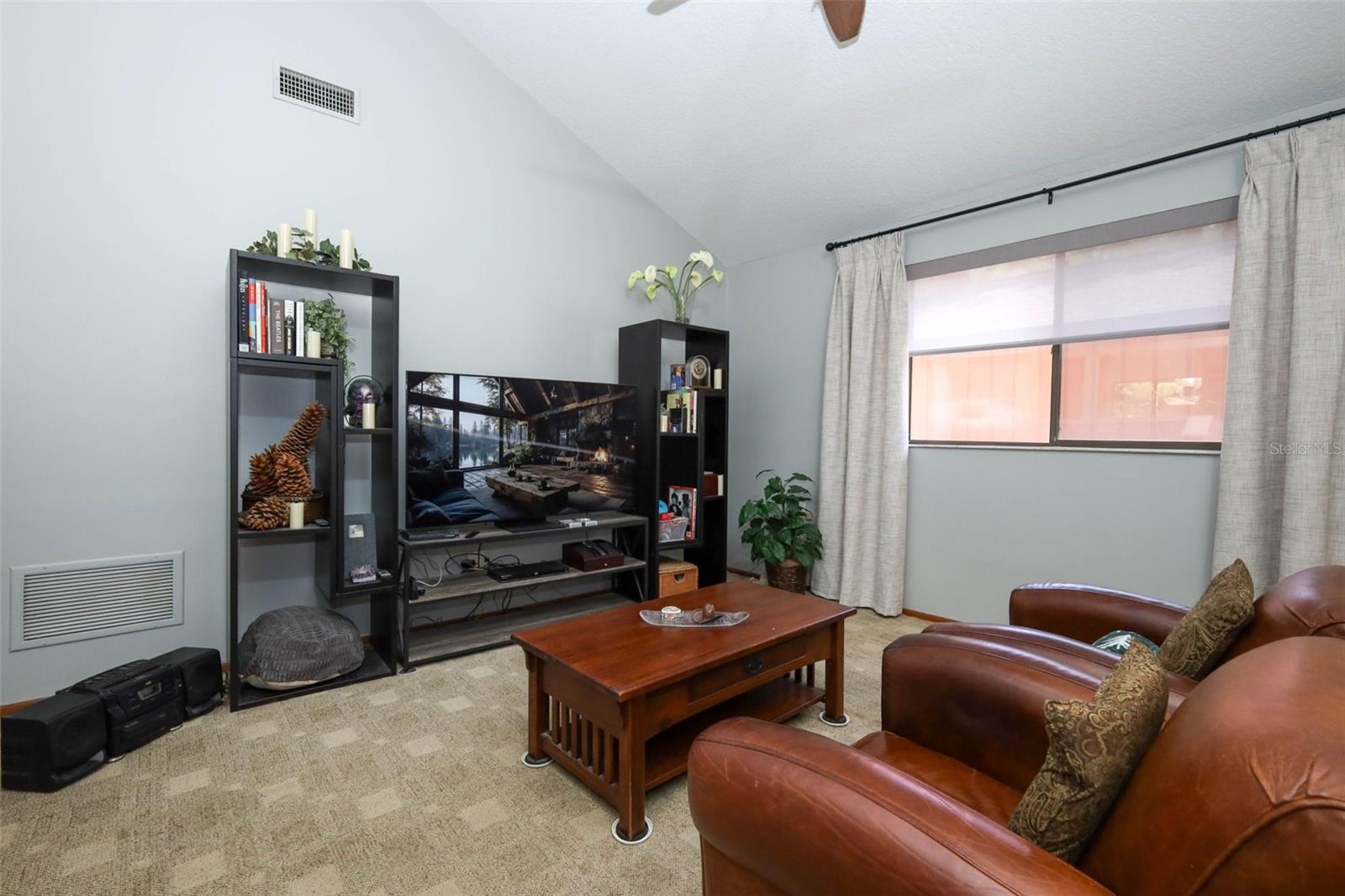 Image 6 of 42 For 240 Spring Wind Way