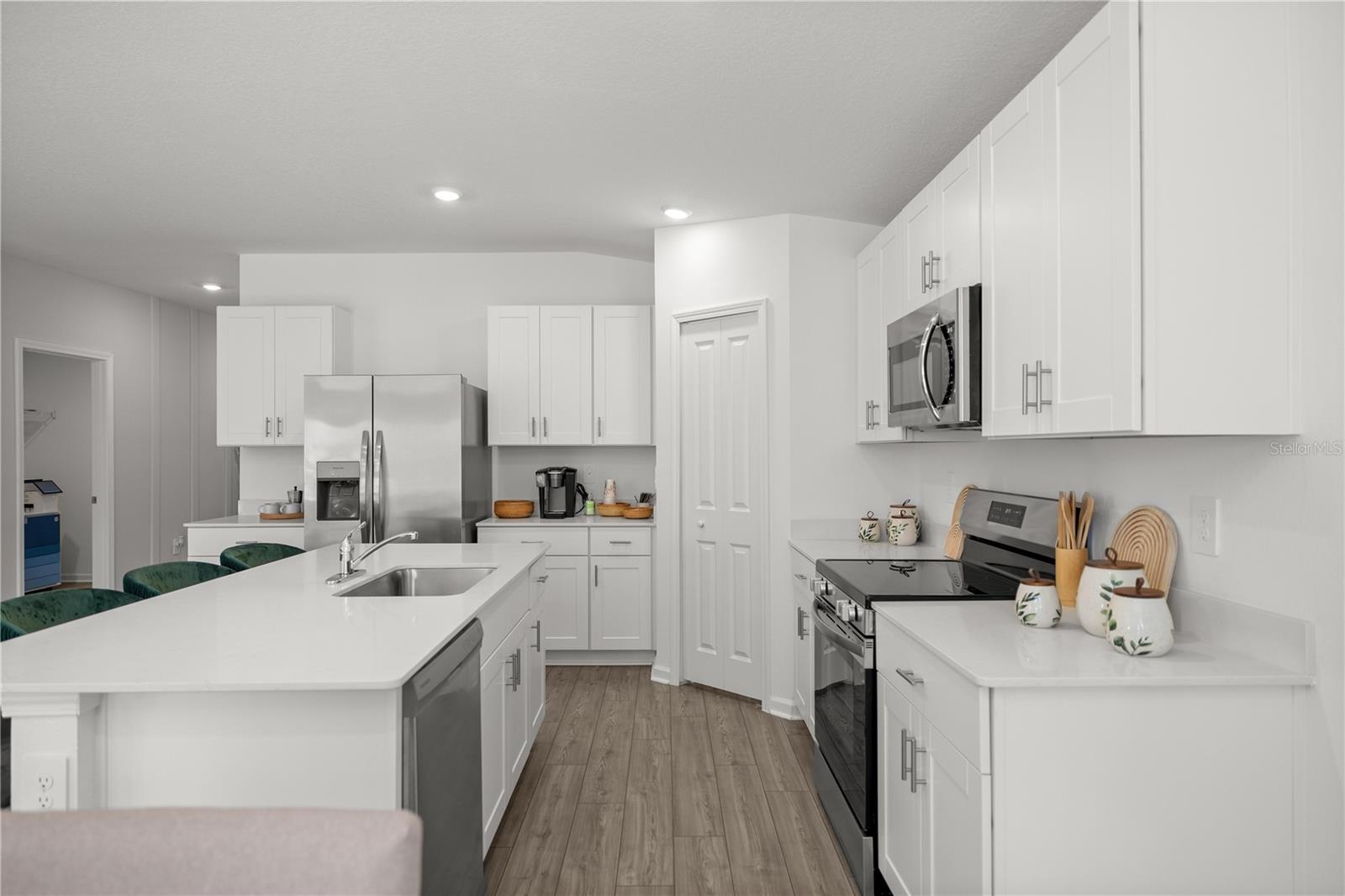 Image 10 of 17 For 4862 16th Street