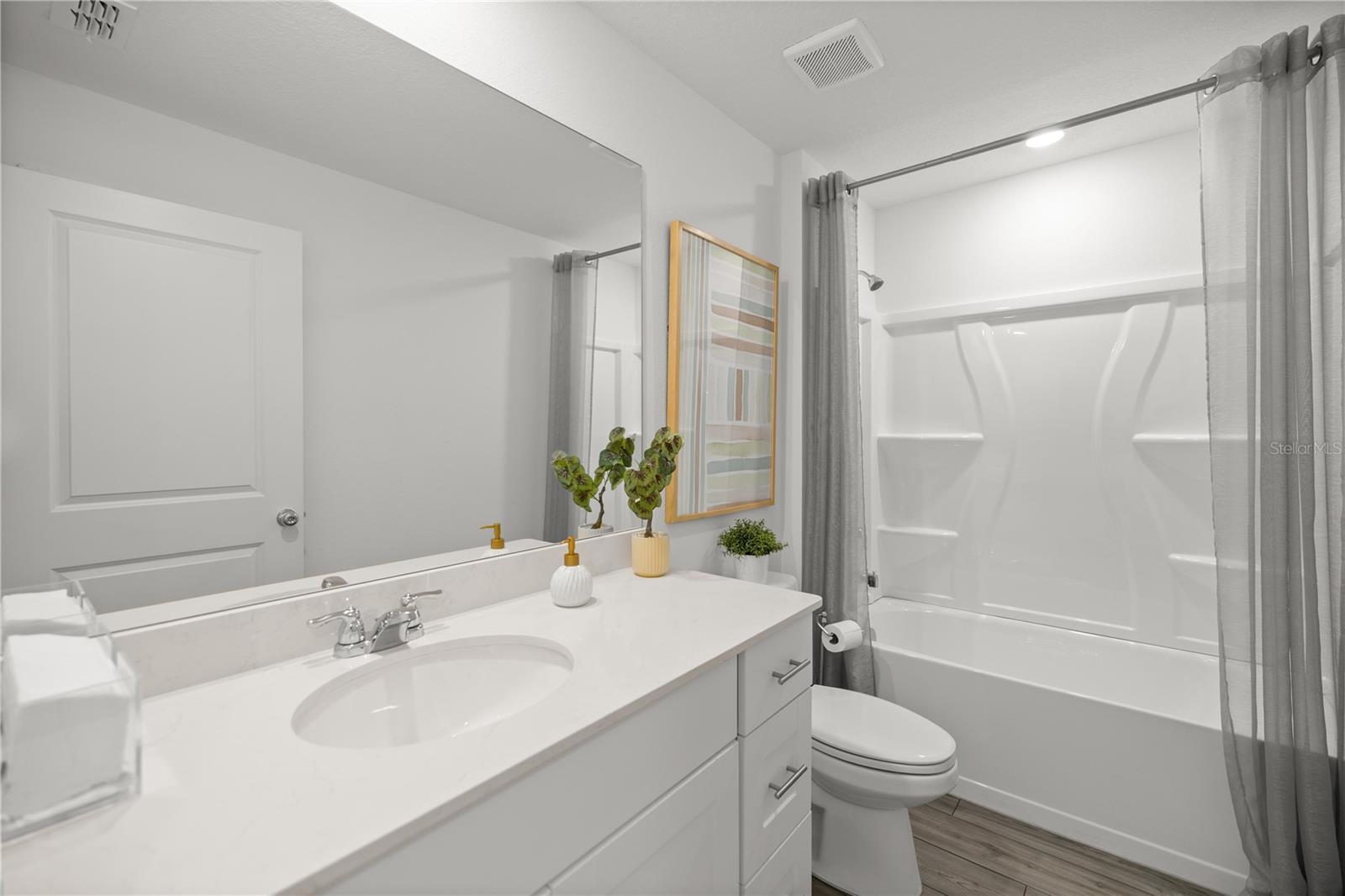 Image 6 of 17 For 4862 16th Street