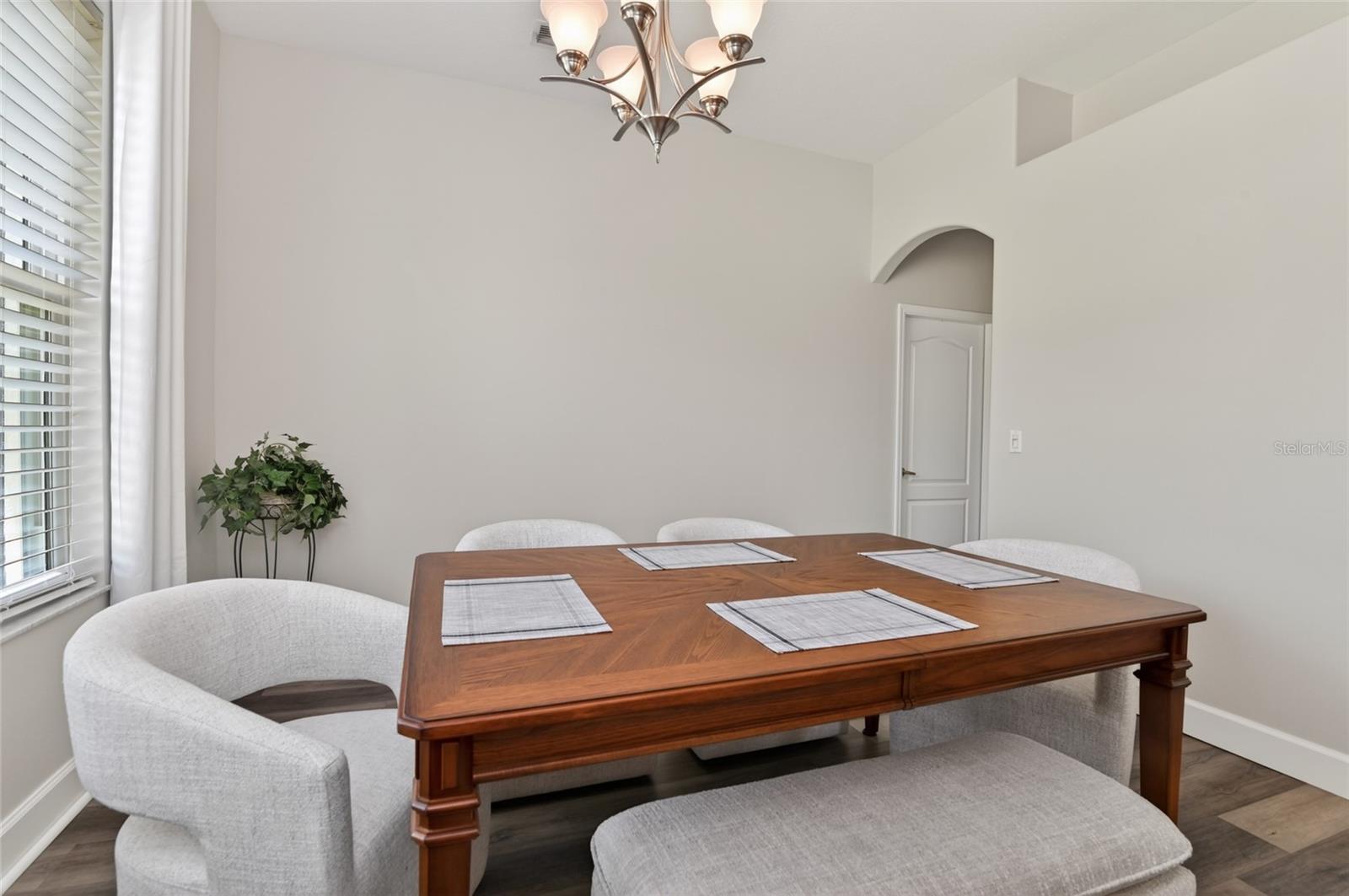 Image 15 of 92 For 3744 Clydebank Ct