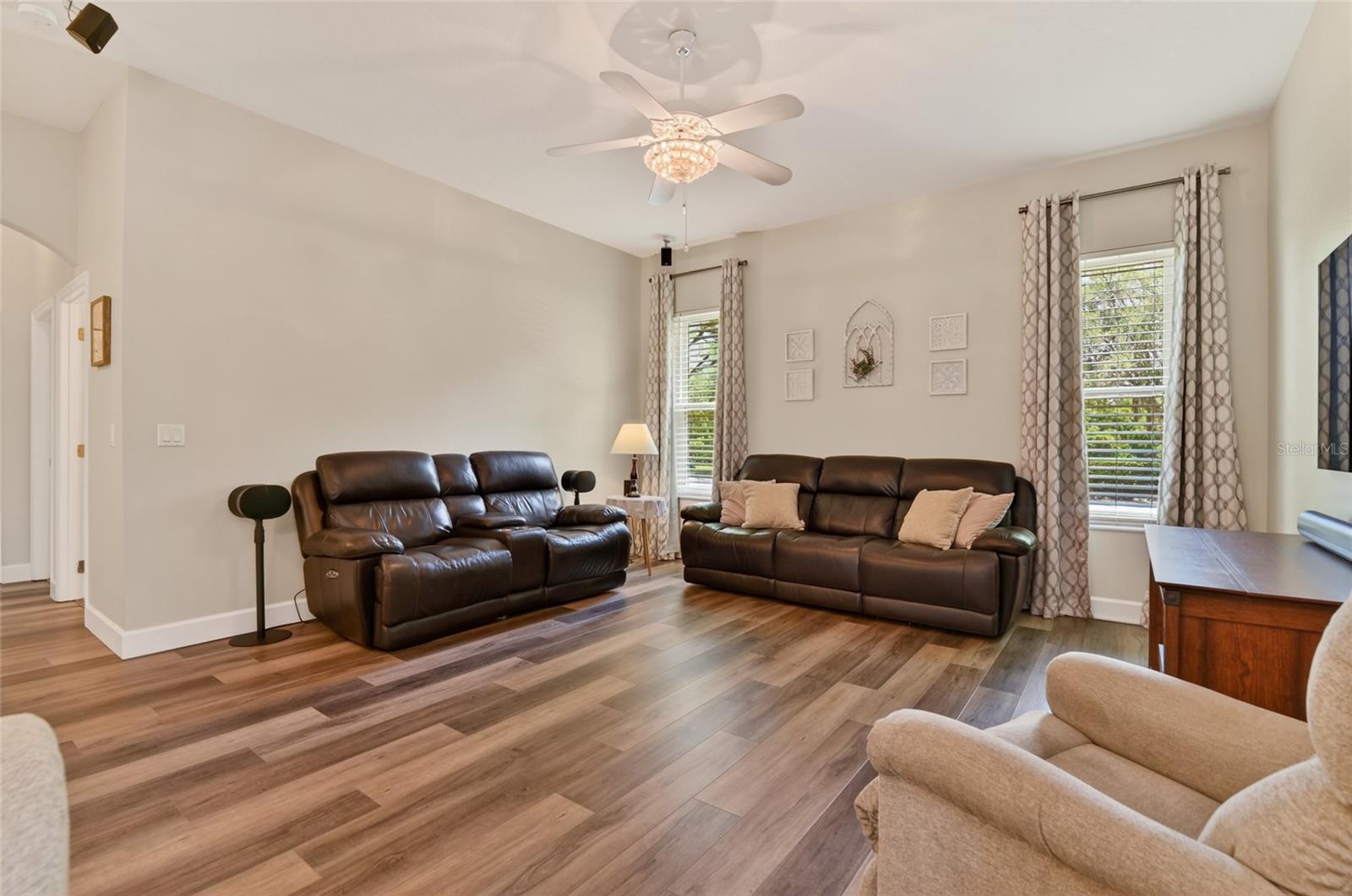 Image 30 of 92 For 3744 Clydebank Ct