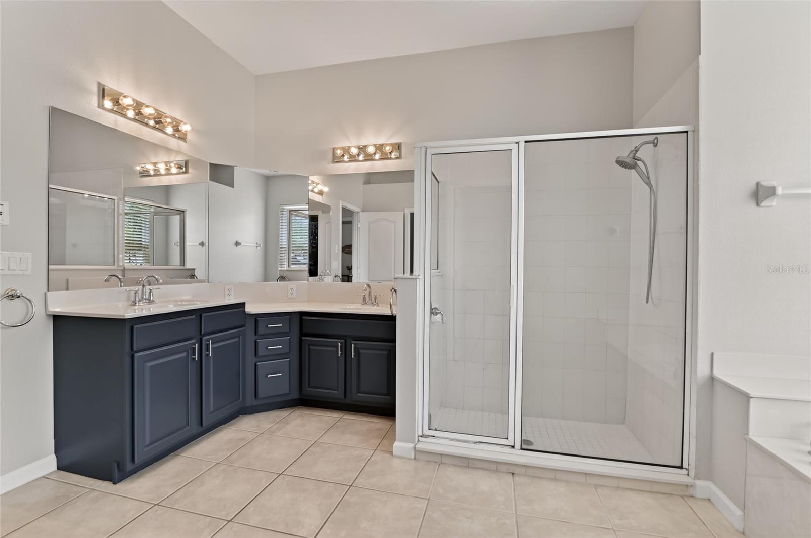 Image 41 of 92 For 3744 Clydebank Ct