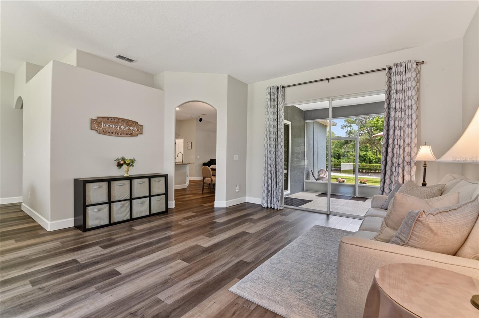 Image 9 of 92 For 3744 Clydebank Ct