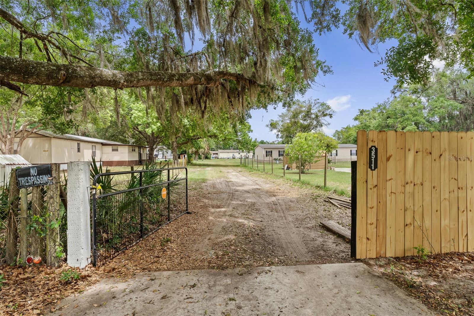 Image 2 of 38 For 3511 Palm Avenue
