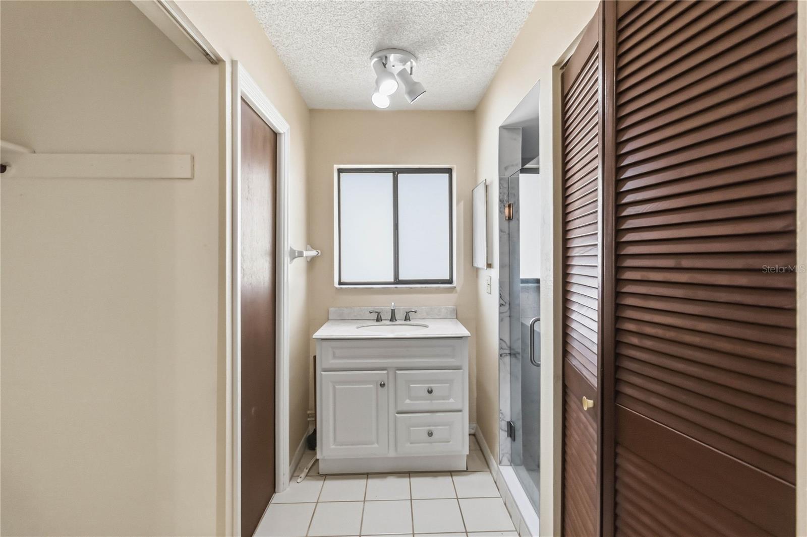 Image 20 of 39 For 1508 Canary Street