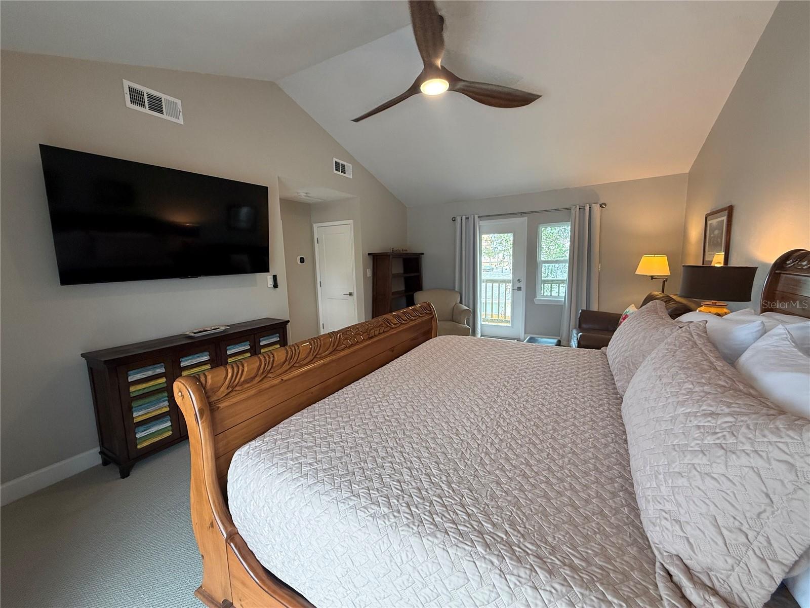 Image 13 of 31 For 509 Peninsula Avenue