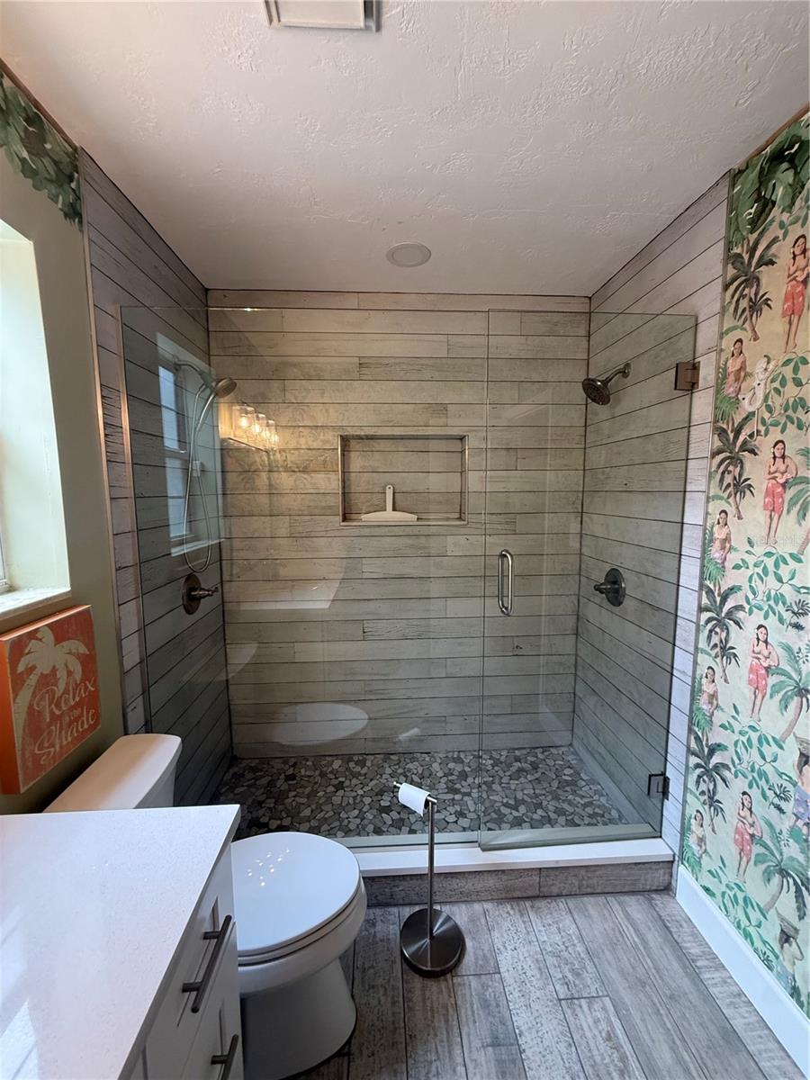 Image 25 of 31 For 509 Peninsula Avenue