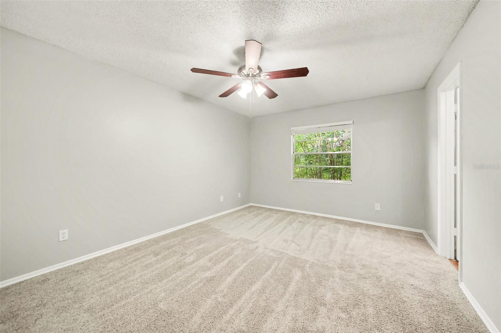 Image 7 of 15 For 567 Moonraker Court