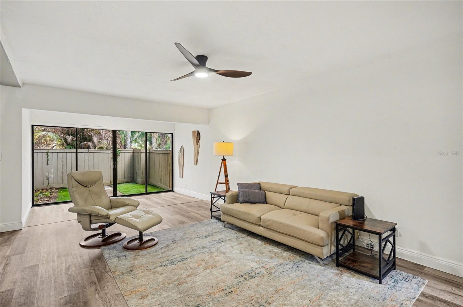 Image 2 of 25 For 109 Crown Oaks Way 109