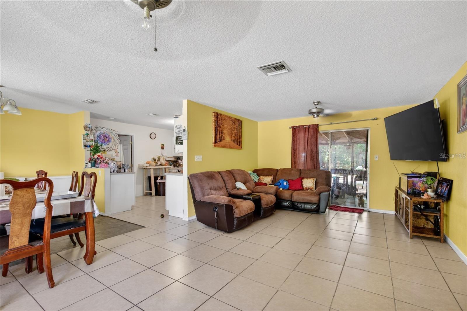 Image 7 of 25 For 1400 Simpson Street