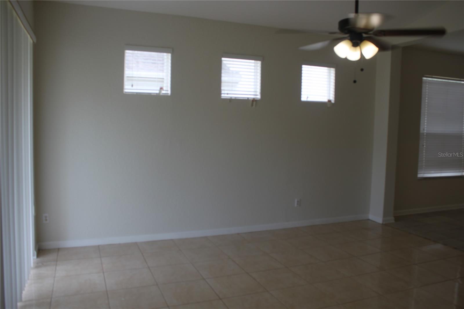 Image 7 of 24 For 2321 Meadow Oak Circle