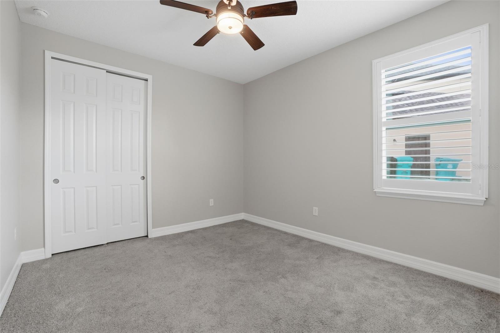 Listing photo id 21 for 10760 Tibbett Street