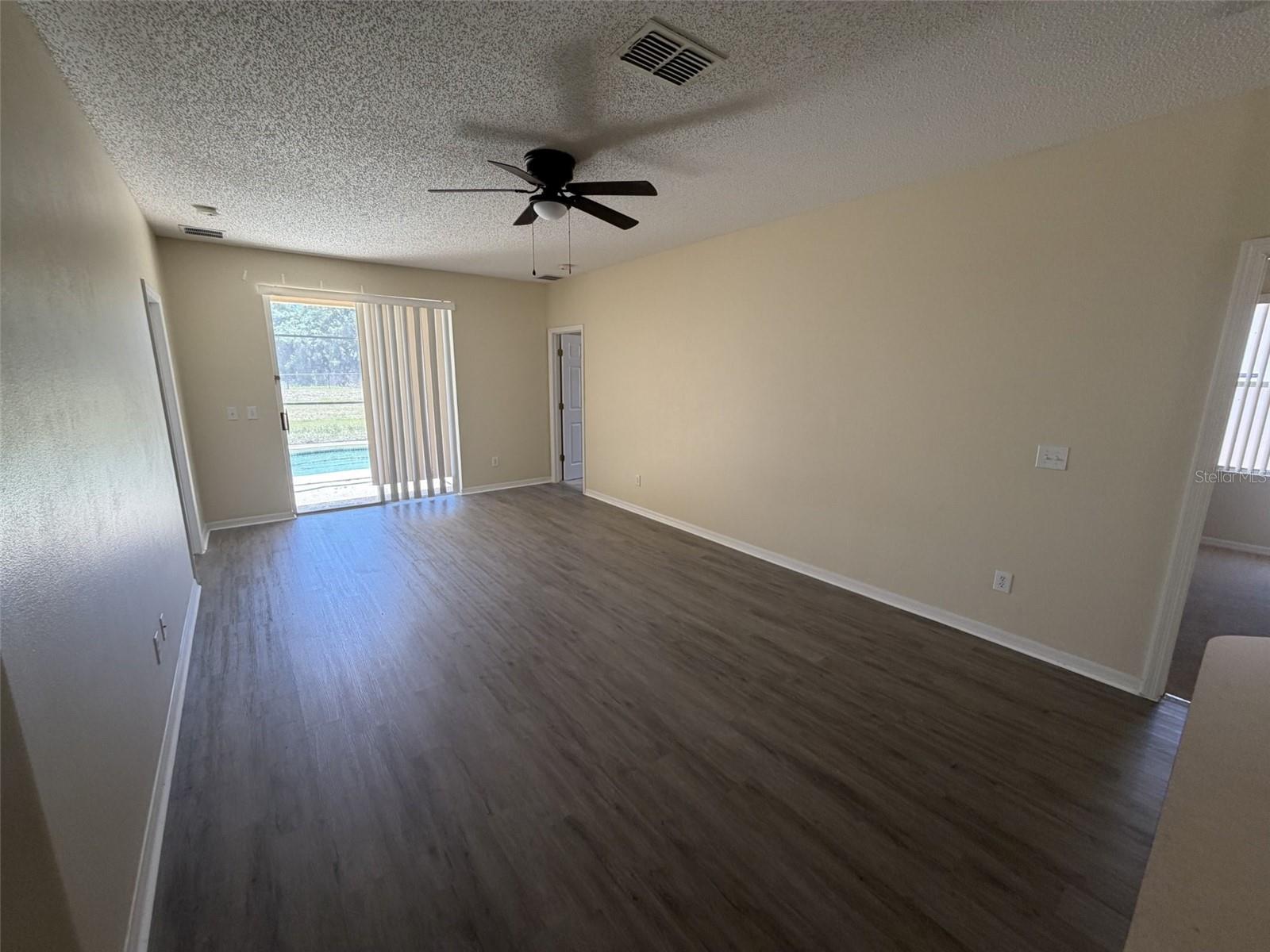 Image 6 of 23 For 311 Sunset View Drive