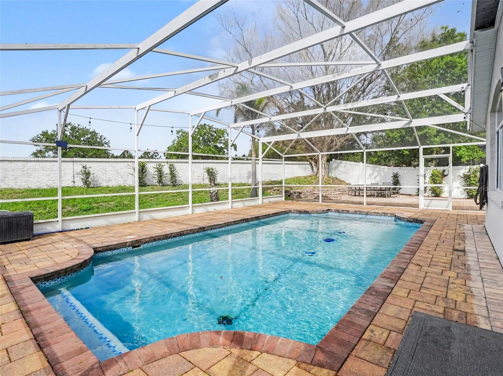 Image 29 of 31 For 14564 Huntingfield Drive