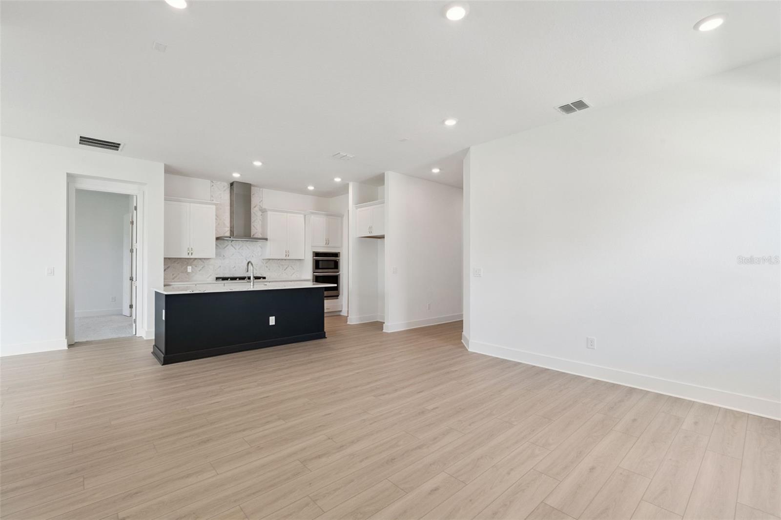 Image 2 of 42 For 17412 Honeybell Tangelo Court