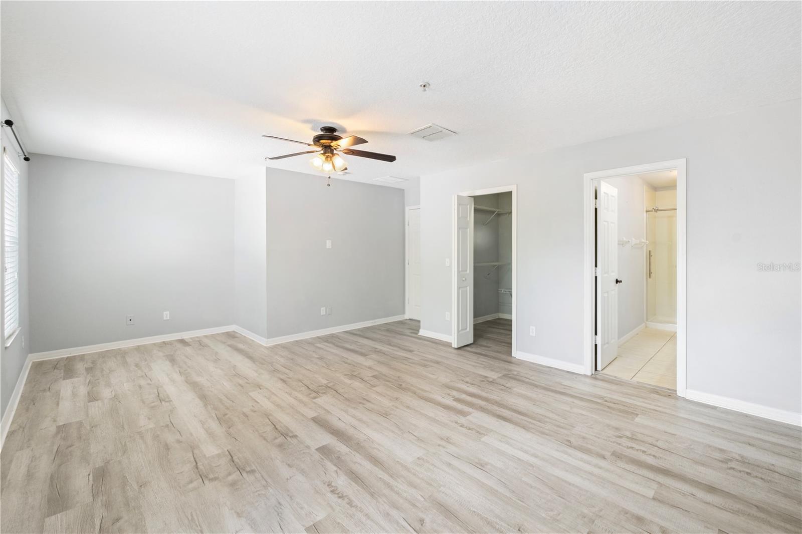 Image 12 of 18 For 13430 Southmeadow Drive 138