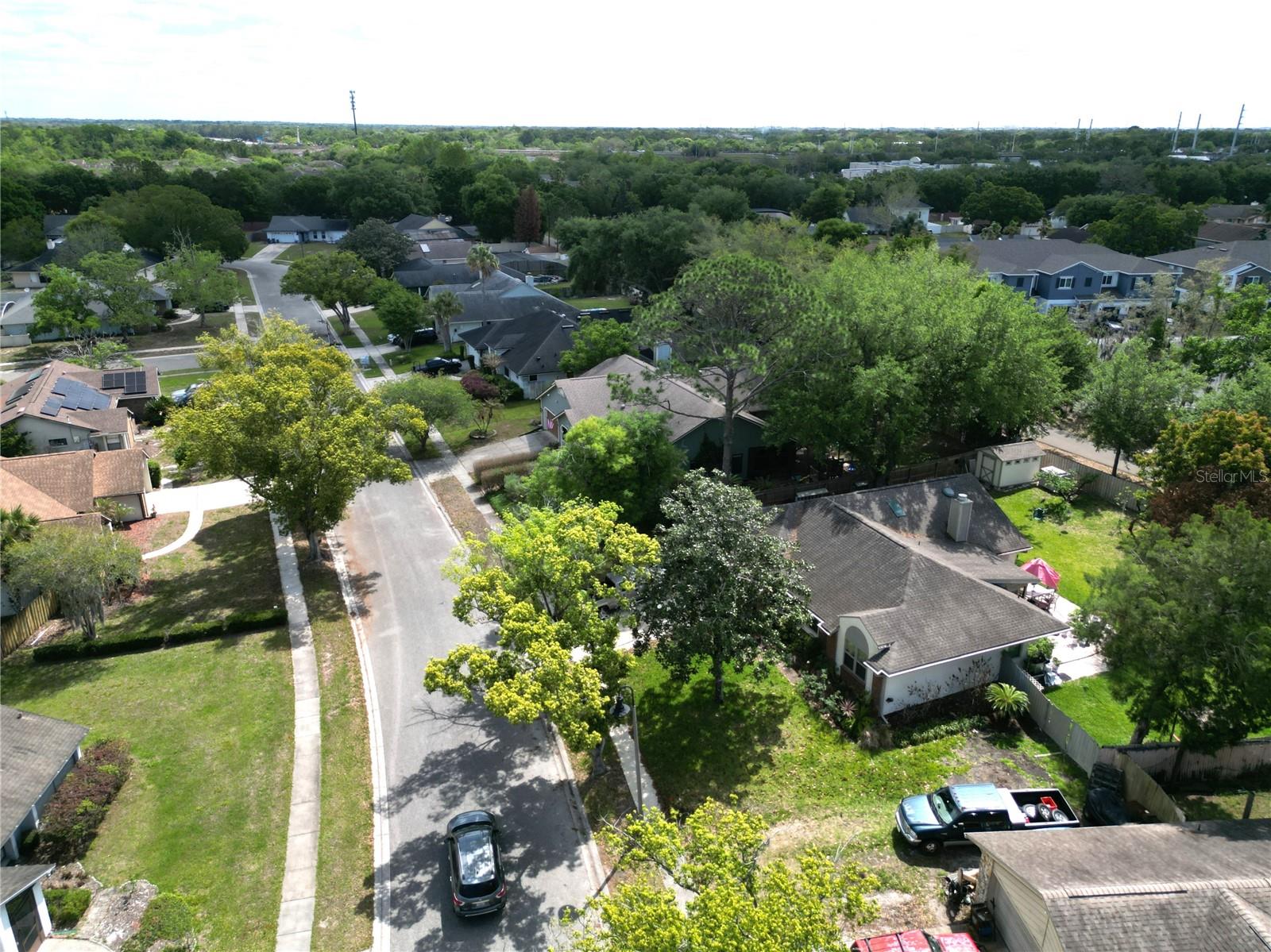 Image 13 of 48 For 4649 Creekview Lane