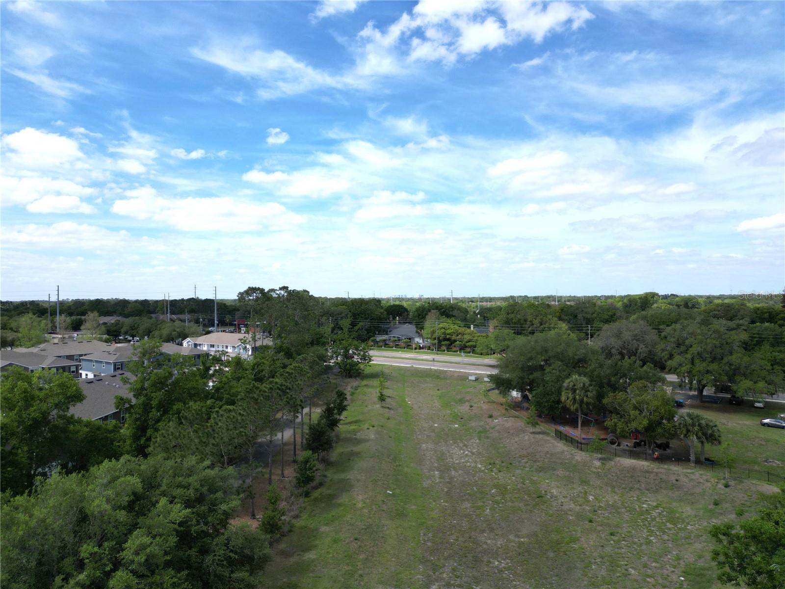 Image 15 of 48 For 4649 Creekview Lane
