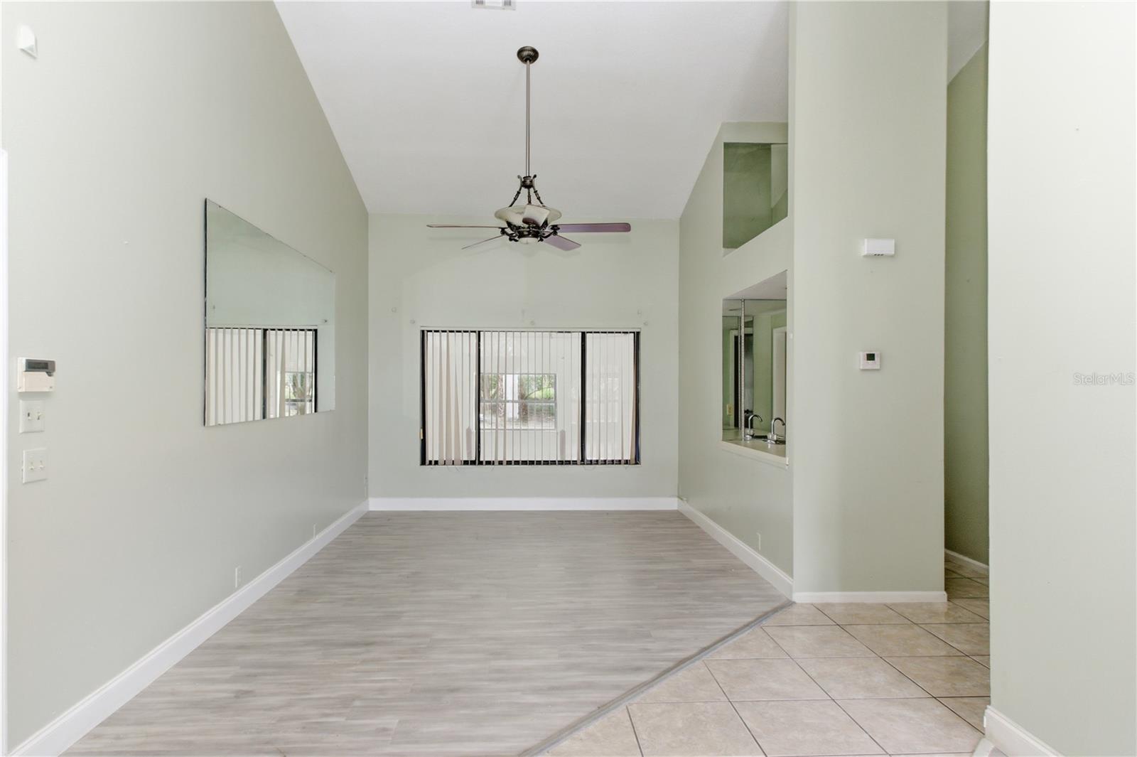 Image 24 of 48 For 4649 Creekview Lane