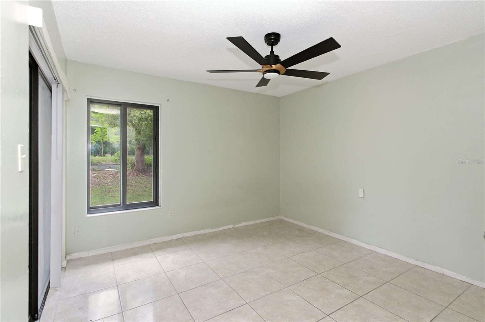 Image 44 of 48 For 4649 Creekview Lane