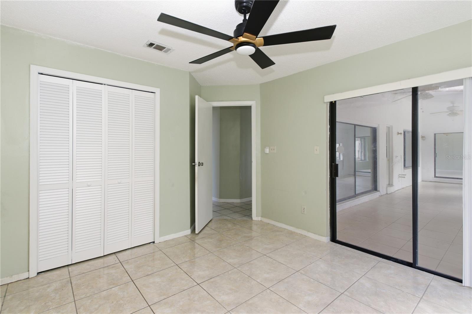 Image 45 of 48 For 4649 Creekview Lane