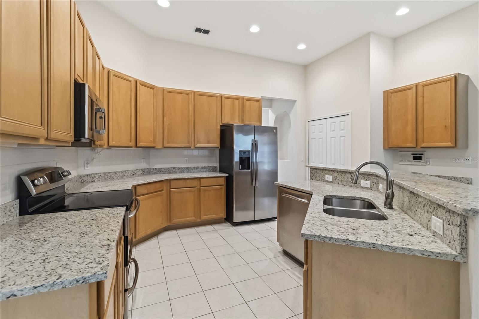 Image 13 of 48 For 4502 Saddleworth Circle