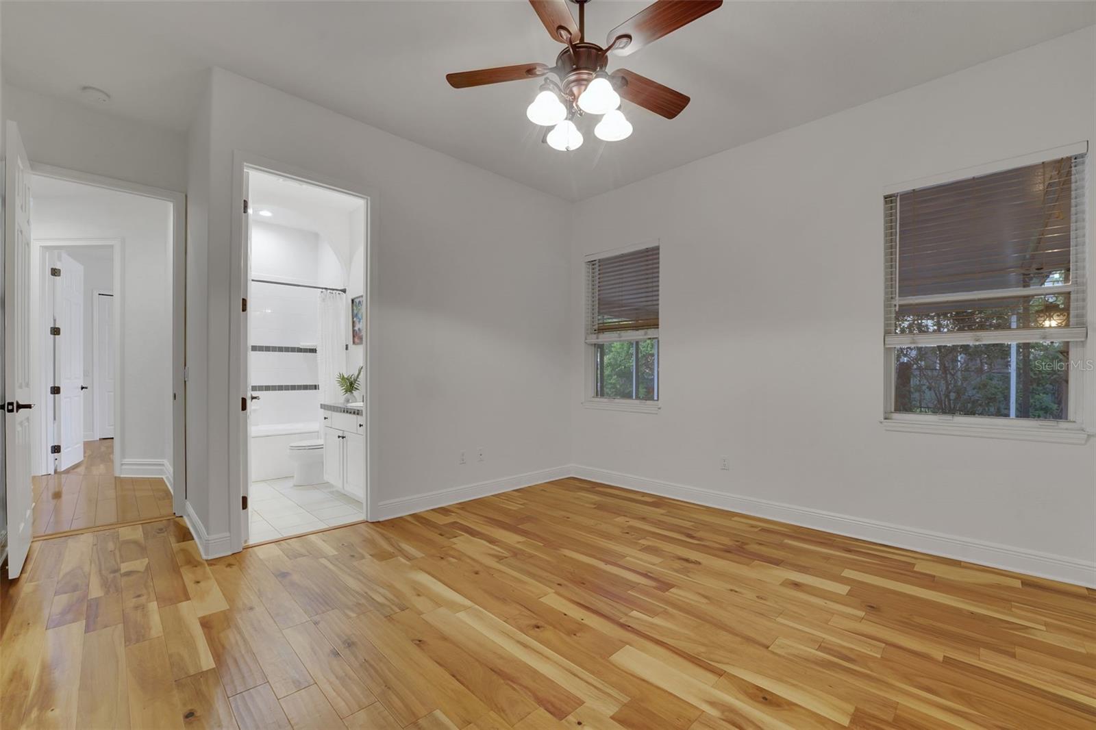 Listing photo id 53 for 880 Brantley Drive