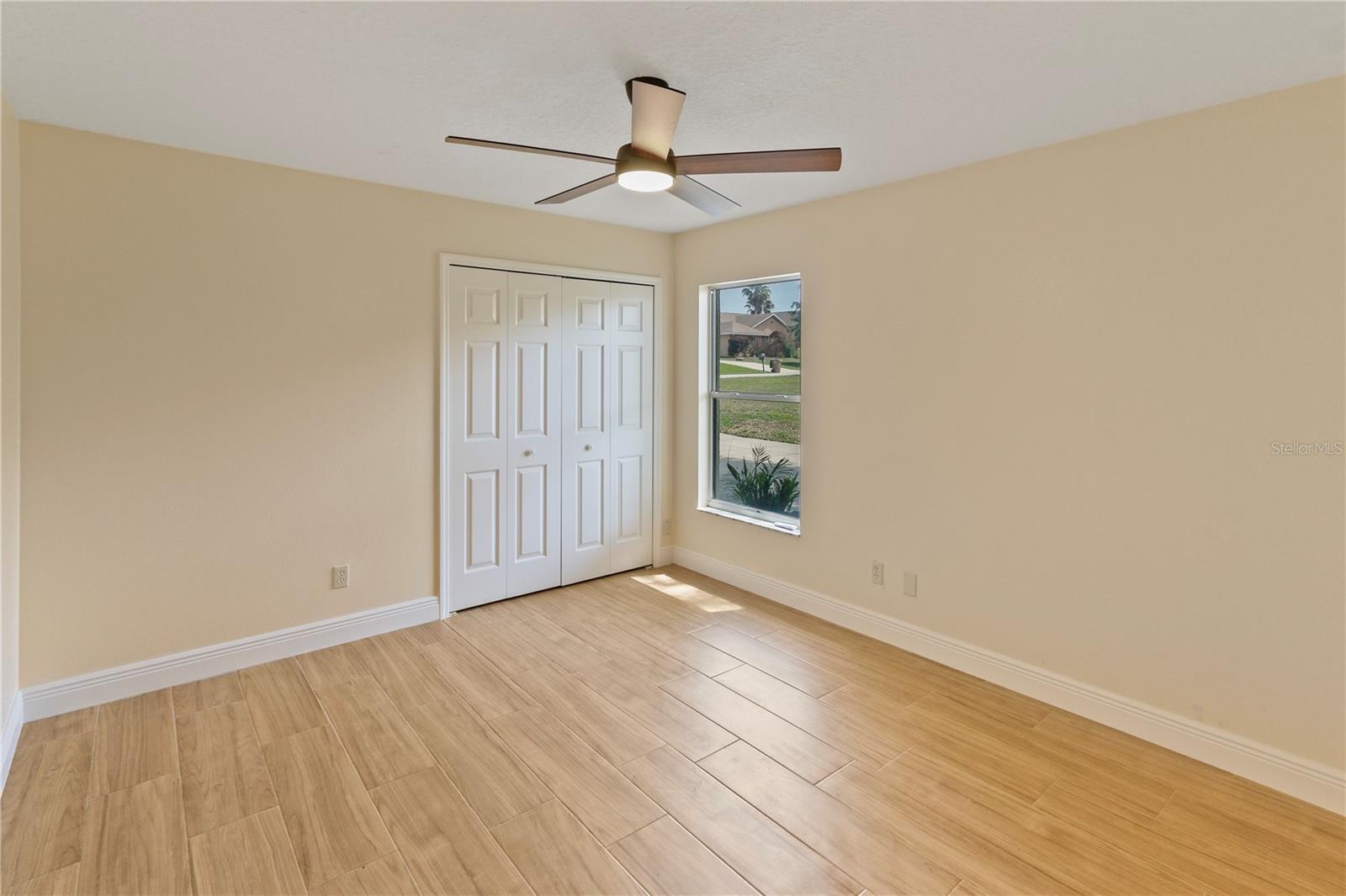 Image 17 of 23 For 10814 Vineyard Court