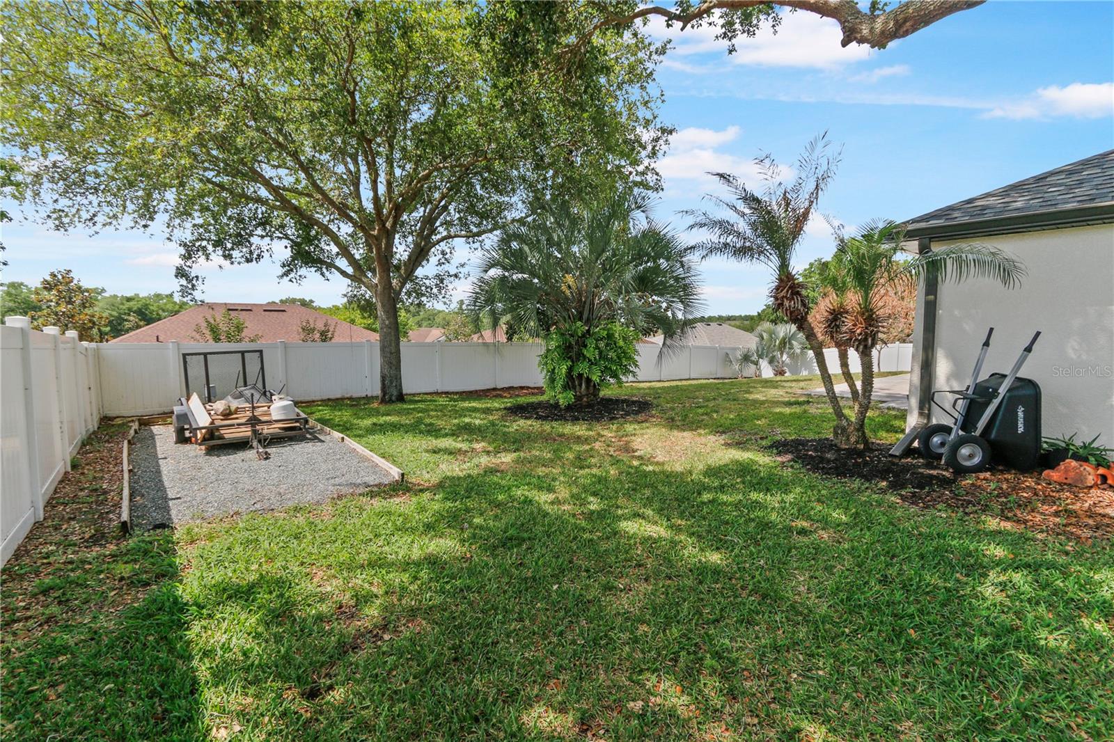 Image 3 of 23 For 10814 Vineyard Court