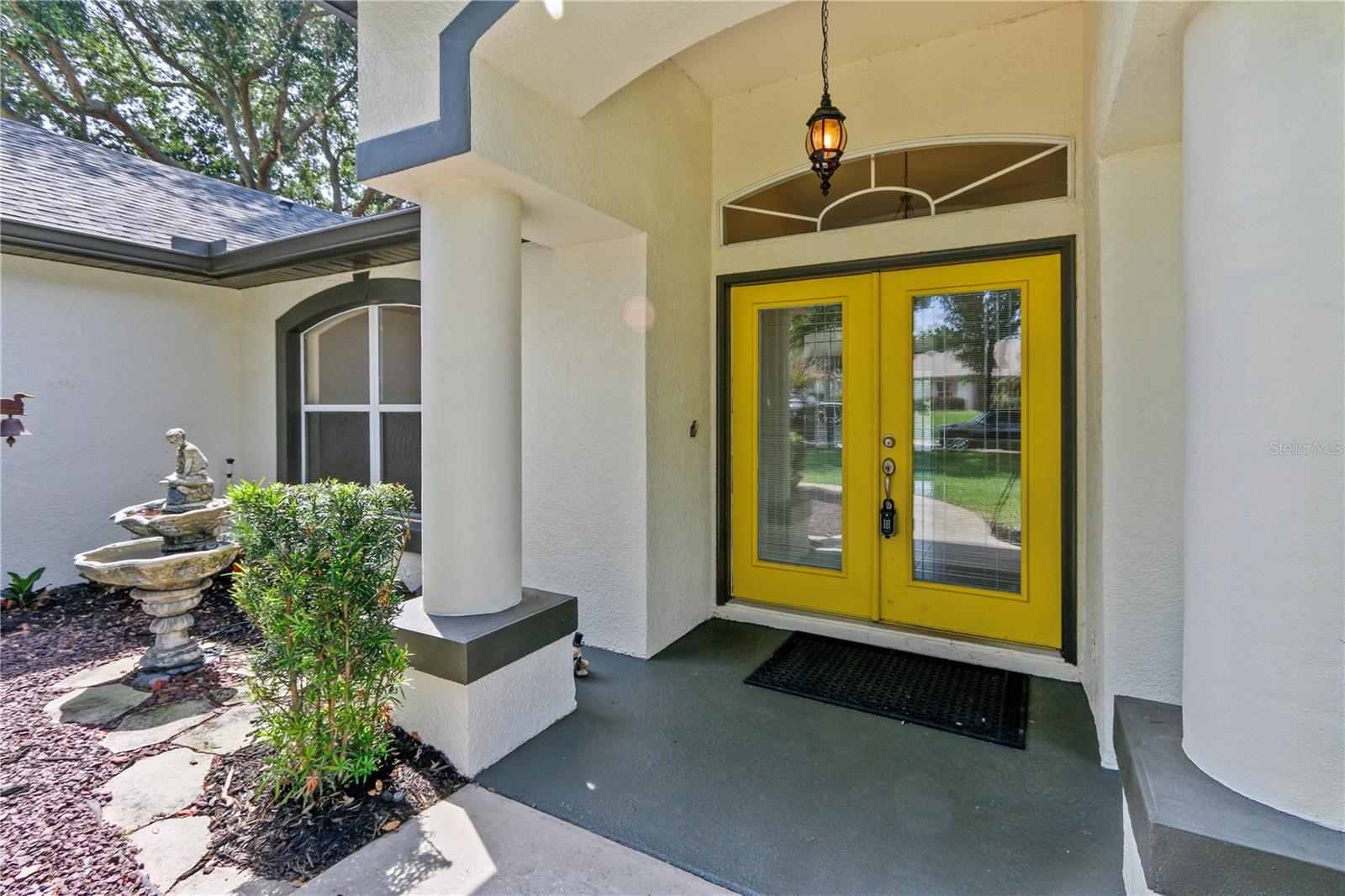 Image 4 of 23 For 10814 Vineyard Court