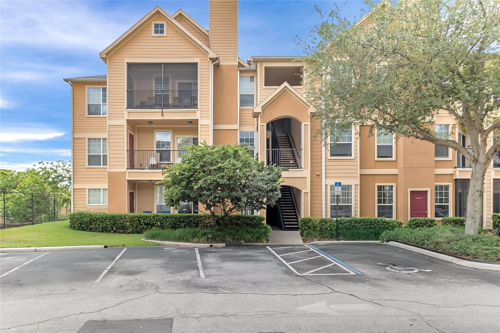 Details for 1995 Erving Circle 208, OCOEE, FL 34761