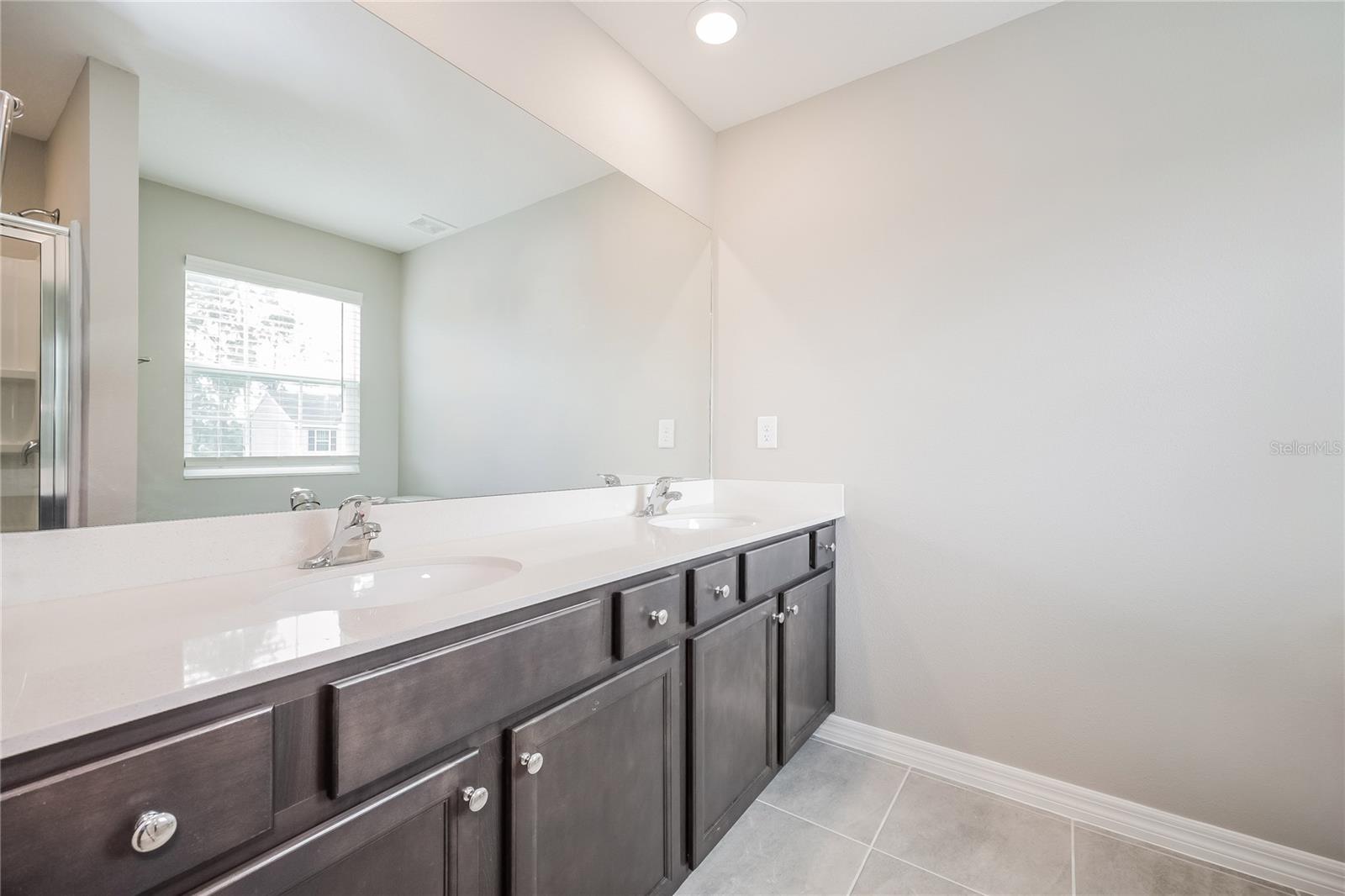 Image 10 of 17 For 1662 Redfin Drive
