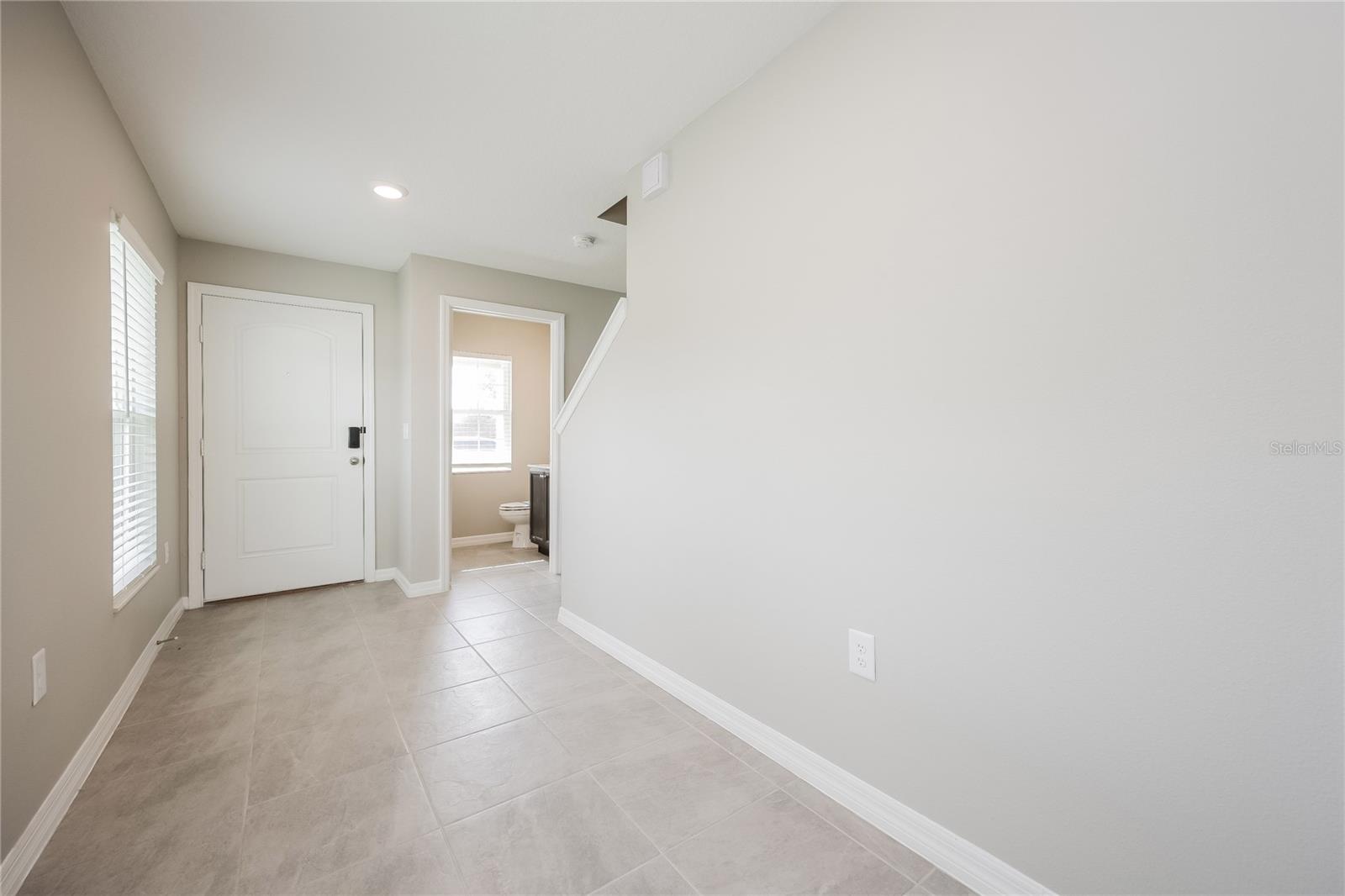 Image 2 of 17 For 1662 Redfin Drive