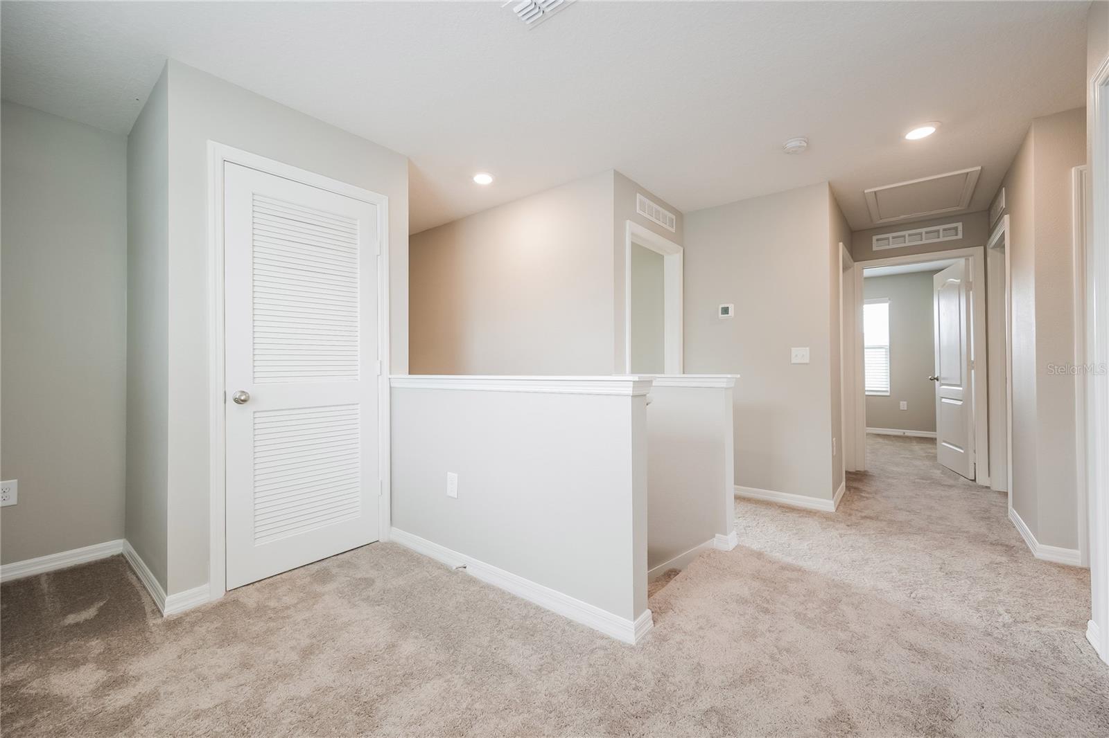 Image 7 of 17 For 1662 Redfin Drive