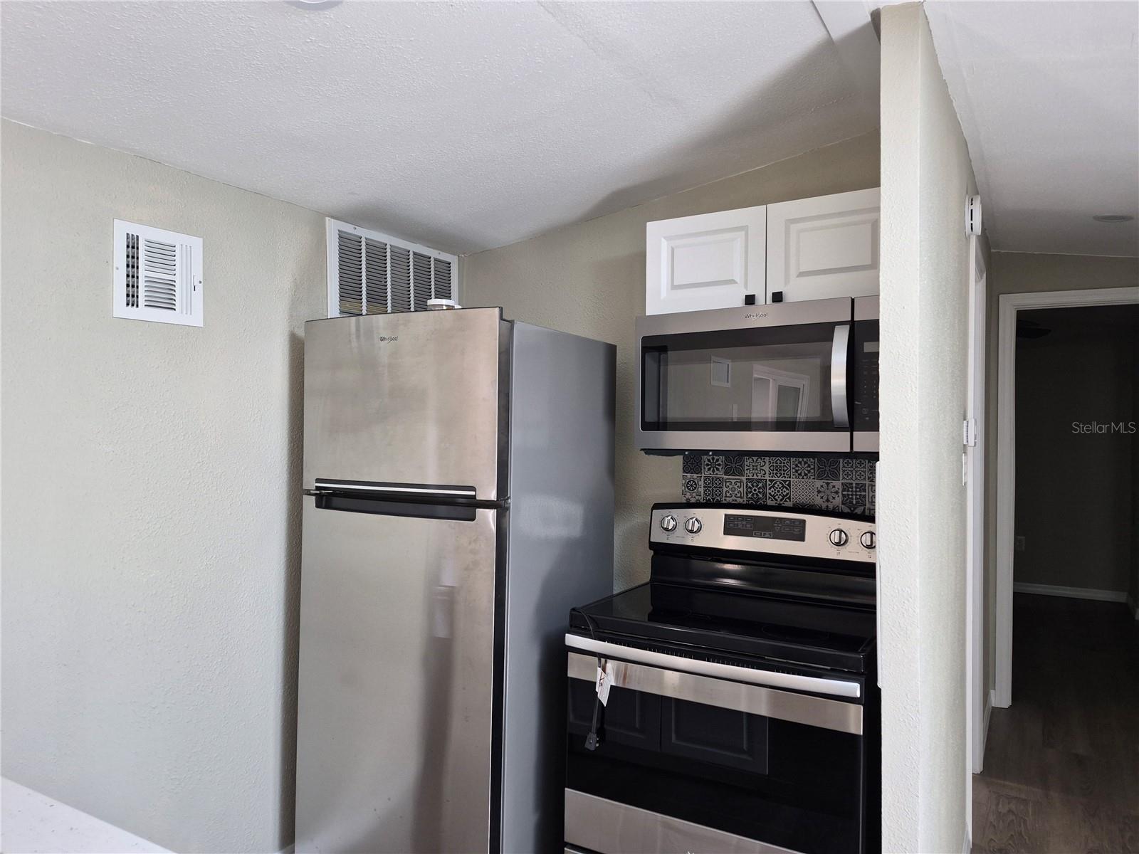 Image 6 of 11 For 3000 Clarcona Road 532