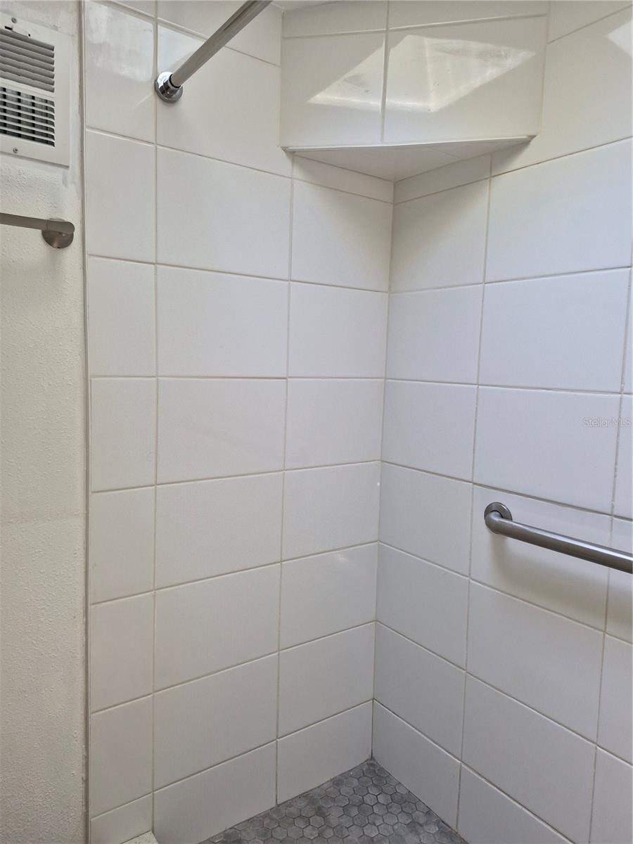 Image 8 of 11 For 3000 Clarcona Road 532
