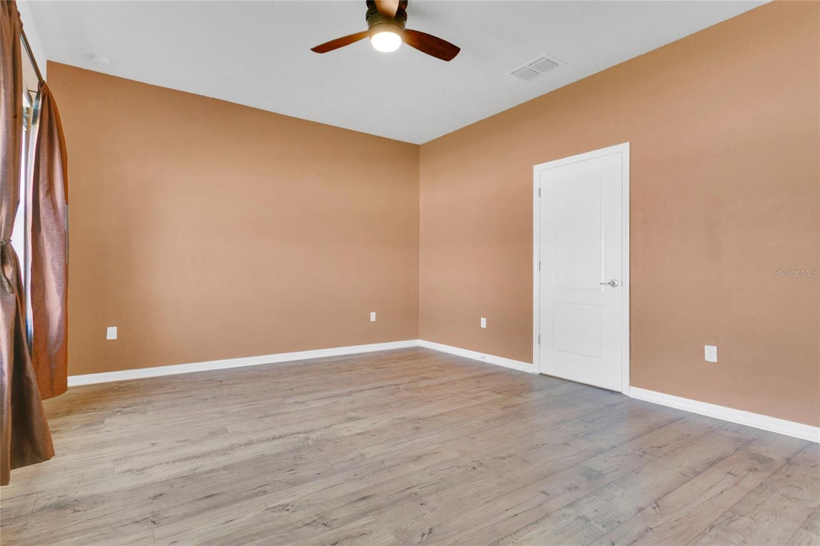 Image 16 of 31 For 2920 Marlberry Lane
