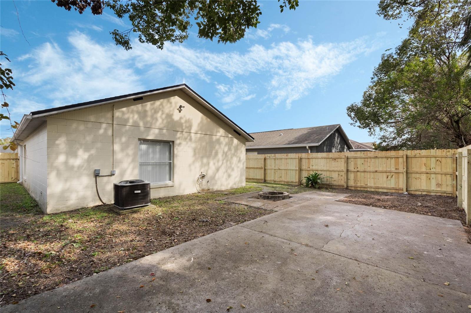 Image 14 of 14 For 2429 Daffadil Terrace