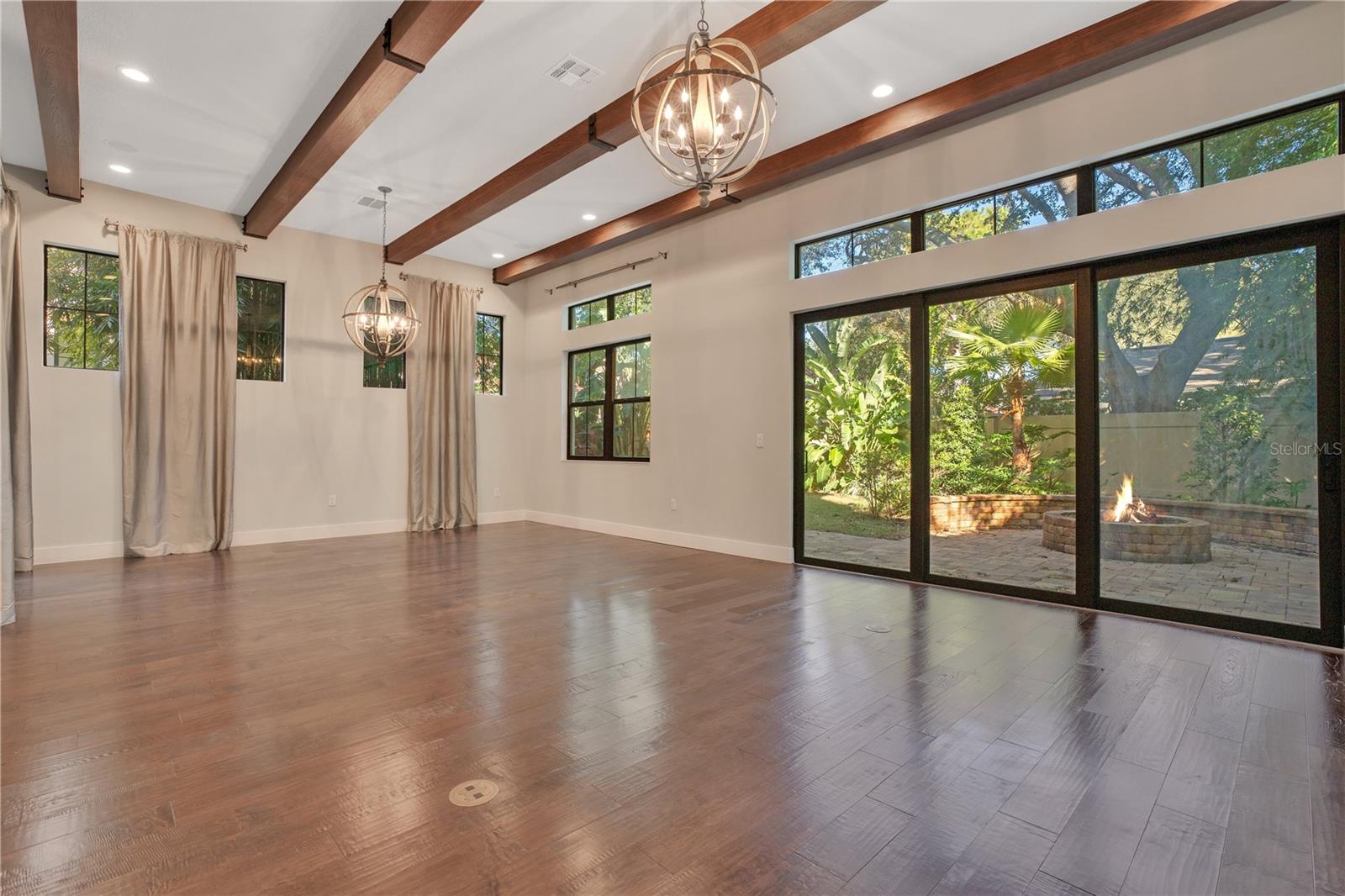 Image 7 of 44 For 8149 Via Vittoria Way