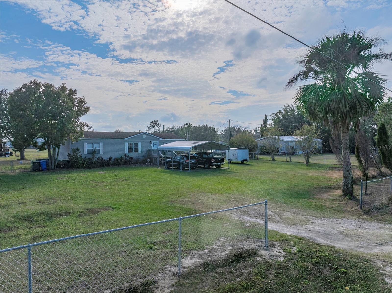 Image 21 of 100 For 11404 Lithia Pinecrest Road