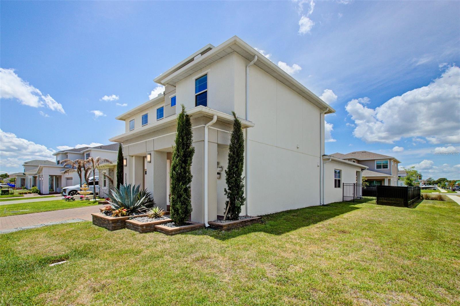 Image 14 of 66 For 5234 Buttonsage Drive