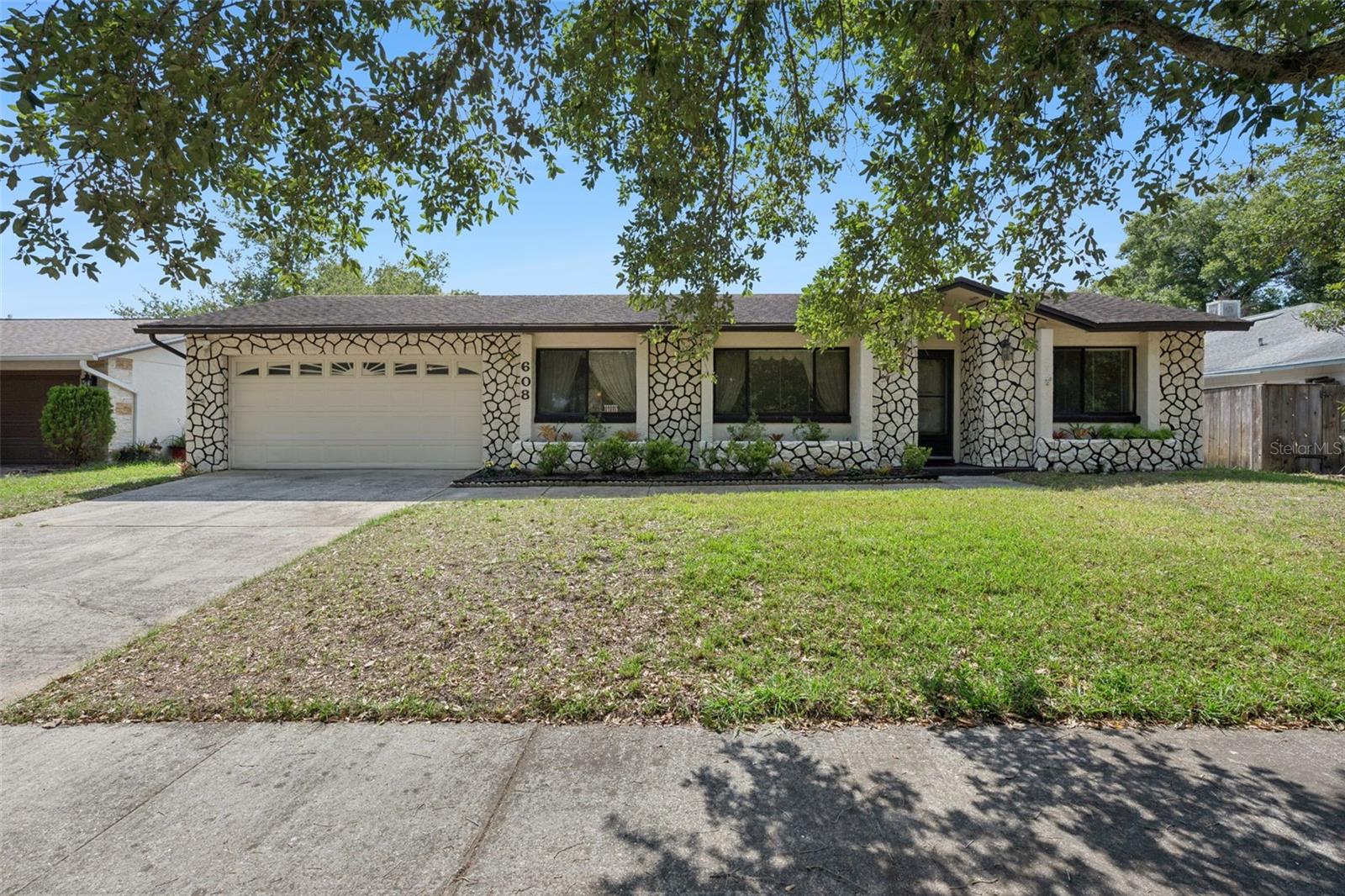 Details for 608 Wavecrest Drive, ORLANDO, FL 32807
