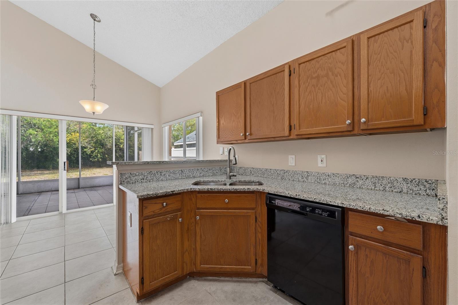 Image 10 of 31 For 854 Blackgum Court